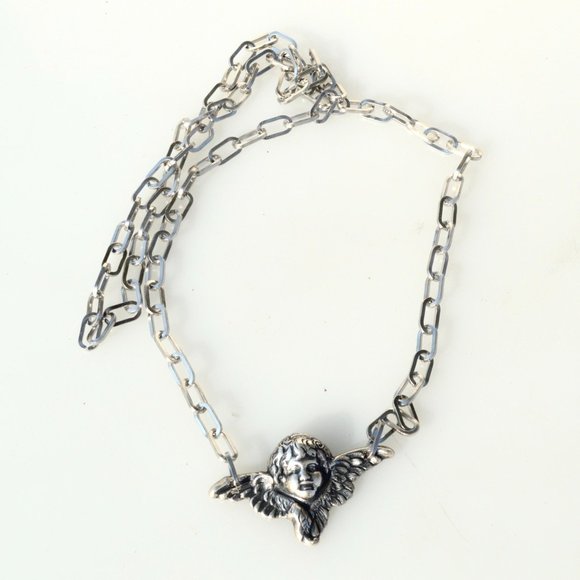 Cherub Angel Wings Victorian Silver Necklace - Picture 4 of 4